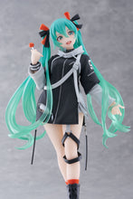 Load image into Gallery viewer, Taito Hatsune Miku Fashion Miku Punk Ver. Figure T40193