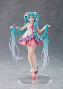 Taito Hatsune Miku Wonderland Miku Rapunzel Figure T40360