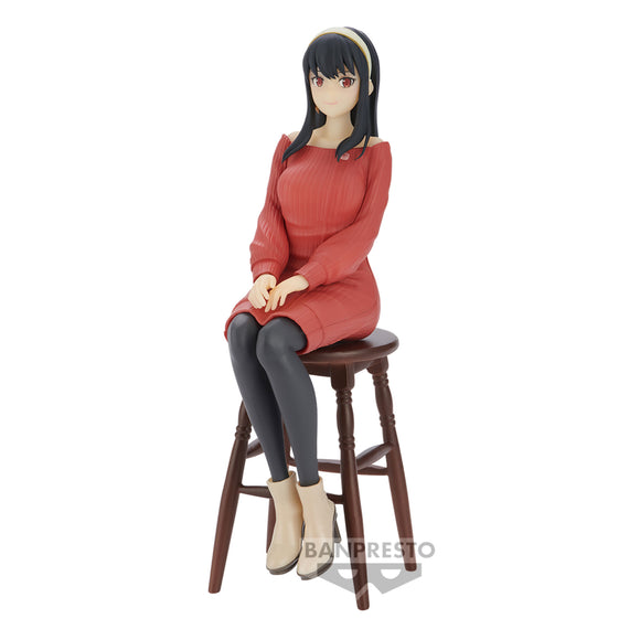 Banpresto Spy x Family Break Time Collection Yor Forger (Sitting on Chair) Figure BP89068