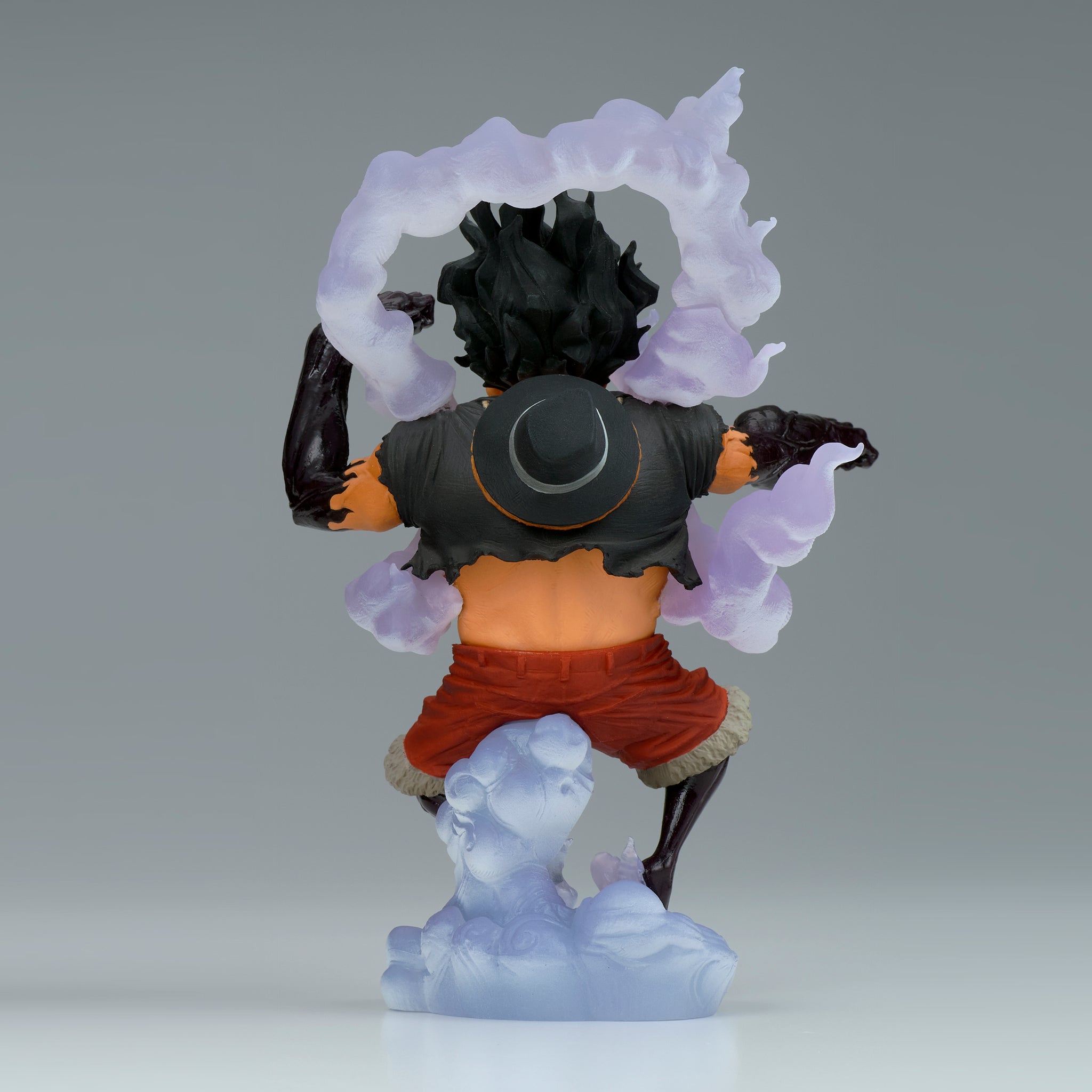 コミック・アニメ KINGOFARTIST MONKEY.D.LUFFY SPECIALver. Amazon.com: Banpresto - One Piece - The Monkey D. Luffy