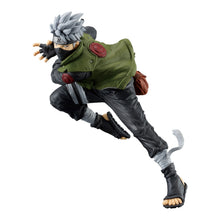 Load image into Gallery viewer, Banpresto Naruto Shippuden Colosseum Hatake Kakashi Figure BP89705