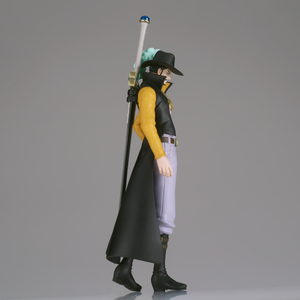 Banpresto One Piece the Shukko Dracule Mihawk Figure BP89726