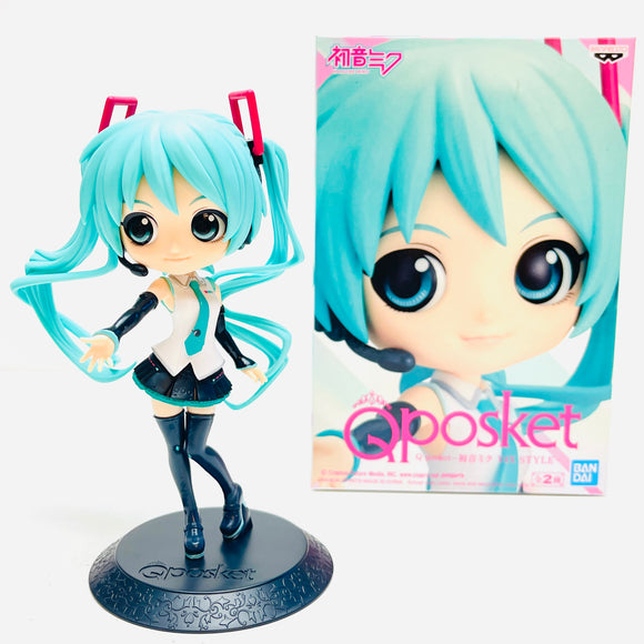 Banpresto Hatsune Miku Q Posket Hatsune Miku V4X Style Ver.A Figure BP18911