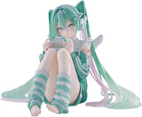 Banpresto Hatsune Miku Holiday Memories Miku Game Figure BP71849