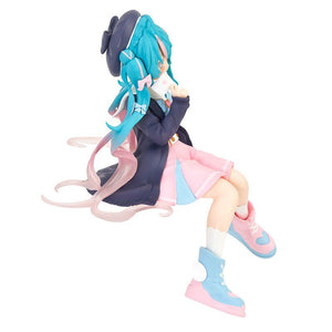 FuRyu Hatsune Miku - Hatsune Miku Love Sailor Ver. Noodle Stopper Figure FR40069