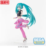 Sega Hatsune Miku x Love and Berry Dress Up and Dance! Desktop x Decorate Collections Miku Berry Costume Ver. Figure SG44753