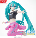 Sega Hatsune Miku x Love and Berry Dress Up and Dance! Desktop x Decorate Collections Miku Berry Costume Ver. Figure SG44753