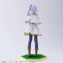 Load image into Gallery viewer, Sega Frieren: Beyond Journey&#39;s End Luminasta Frieren Holding Flower Figure SG54108