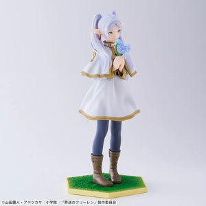 Sega Frieren: Beyond Journey's End Luminasta Frieren Holding Flower Figure SG54108