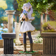 Load image into Gallery viewer, Sega Frieren: Beyond Journey&#39;s End Luminasta Frieren Holding Flower Figure SG54108