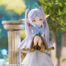 Load image into Gallery viewer, Sega Frieren: Beyond Journey&#39;s End Luminasta Frieren Holding Flower Figure SG54108